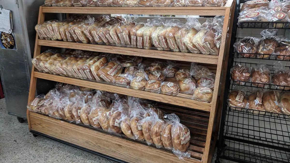 JM Bakery – bakery in Carnoustie town centre